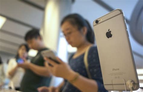 A­p­p­l­e­ ­i­P­h­o­n­e­ ­K­ı­t­l­ı­ğ­ı­,­ ­Ç­i­n­’­d­e­k­i­ ­‘­i­P­h­o­n­e­ ­C­i­t­y­’­ ­P­r­o­t­e­s­t­o­s­u­n­d­a­ ­B­e­l­i­r­i­y­o­r­